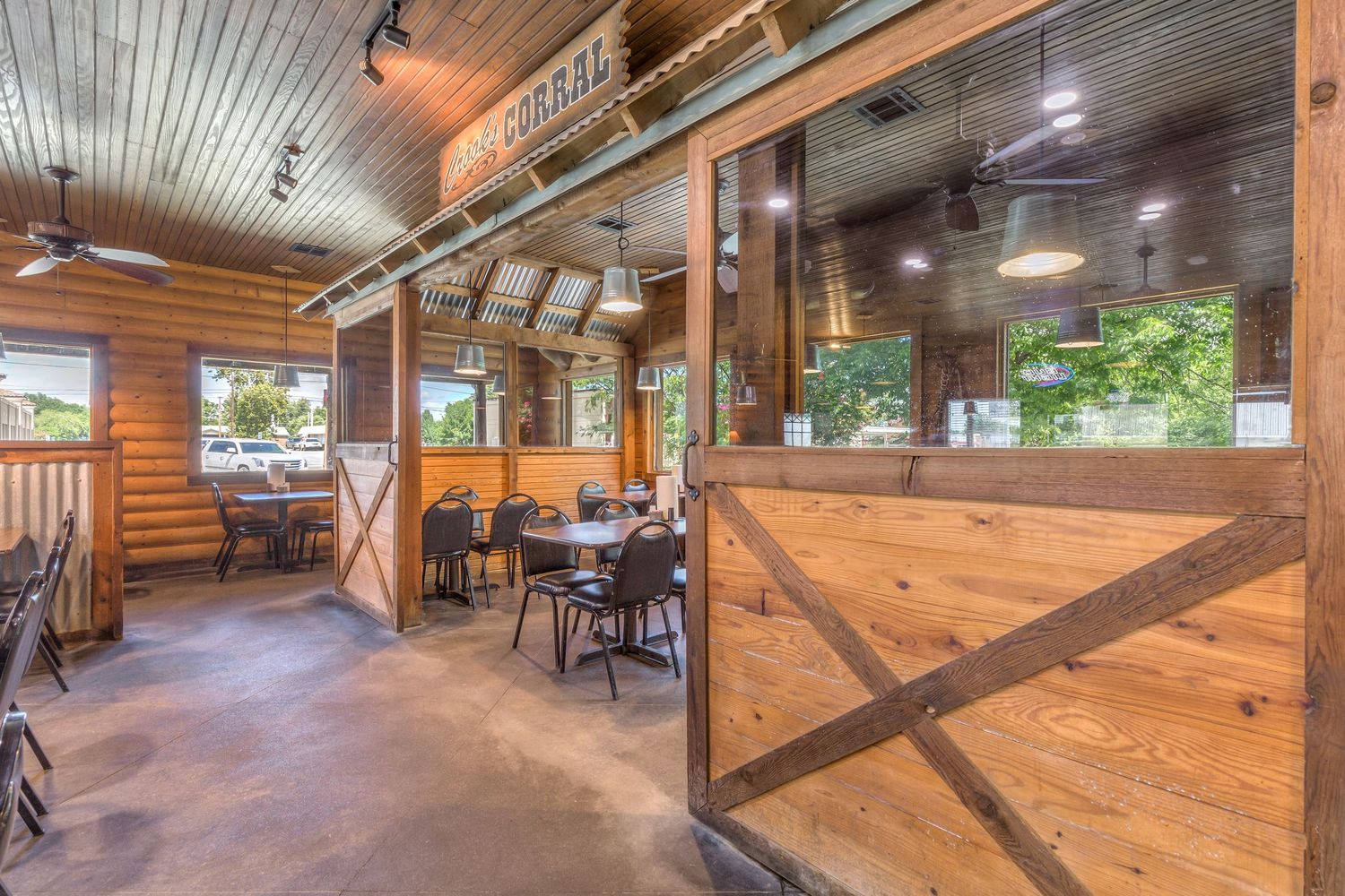 Runts BBQ: 1105 W Cherokee St, Wagoner, OK 74467